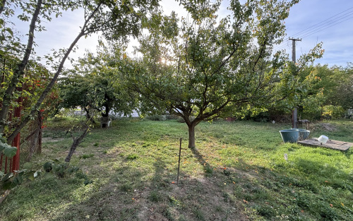 ZÁHRADA 299 m² V DUNAJSKEJ LUŽNEJ – LEN KÚSOK OD BRATISLAVY